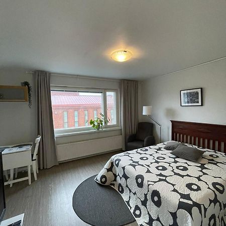 City Apartment Maaherrankatu, Ilmainen Kadunvarsipysaekoeinti Kuopio Esterno foto